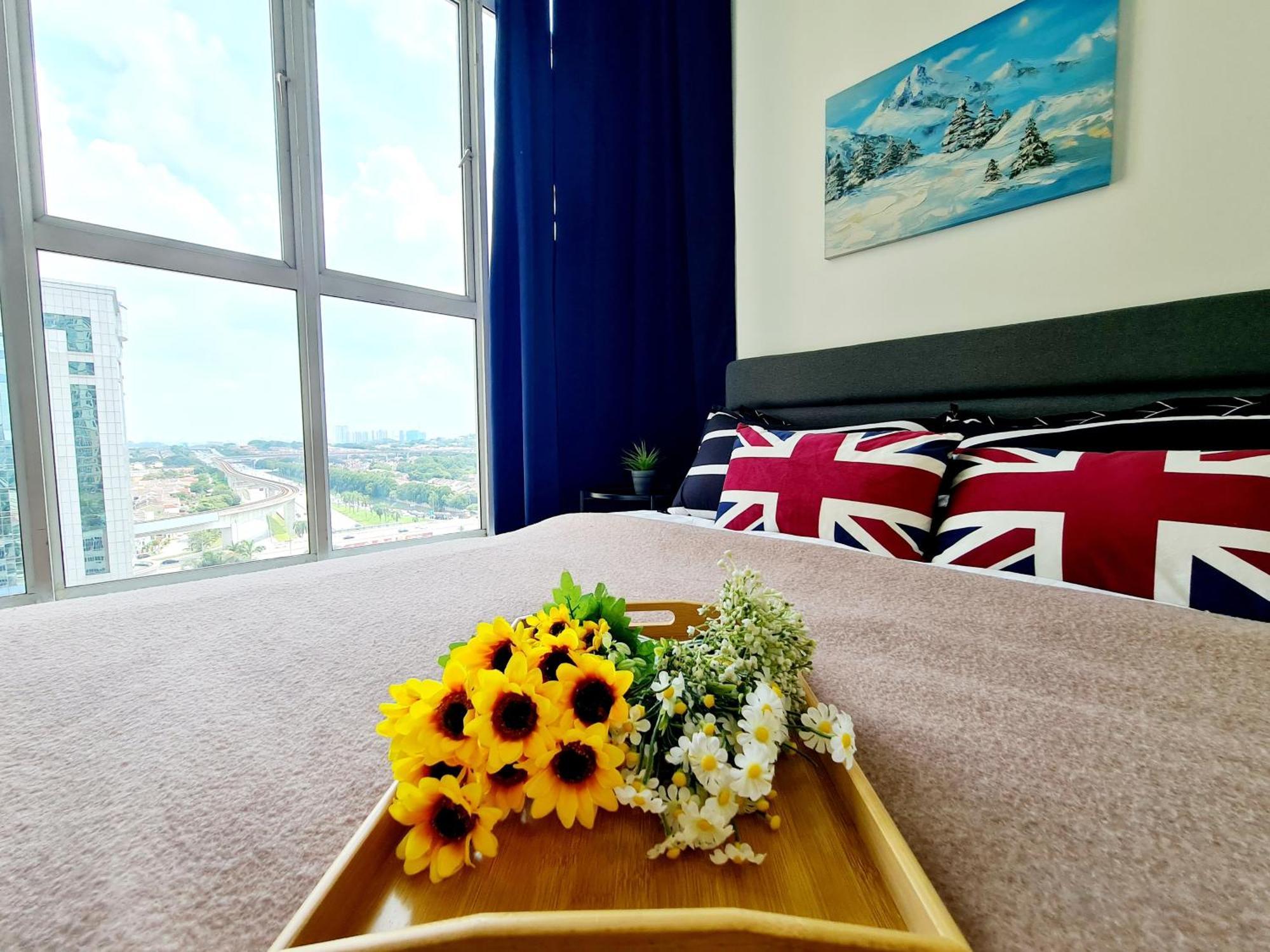 4 Bedrooms Usj Summit Damen Segi Taipan Sunway Monash Sunway Medical Sunway Pyramid Lagoon Apartment *