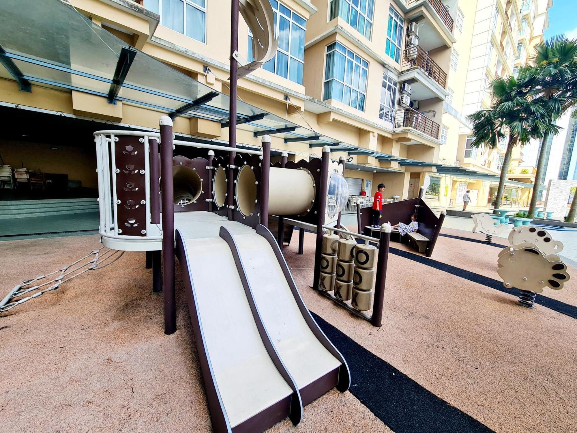 4 Bedrooms Usj Summit Damen Segi Taipan Sunway Monash Sunway Medical Sunway Pyramid Lagoon *
