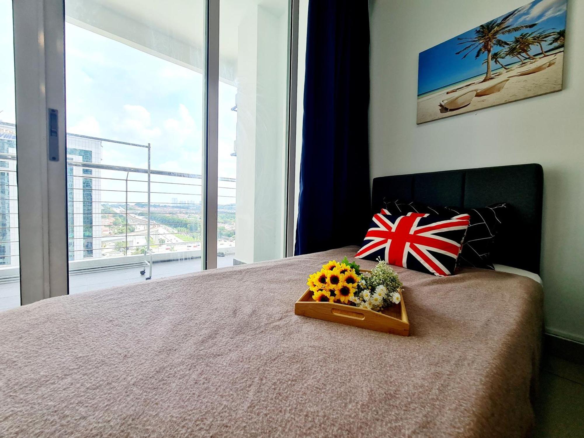 4 Bedrooms Usj Summit Damen Segi Taipan Sunway Monash Sunway Medical Sunway Pyramid Lagoon Apartment *